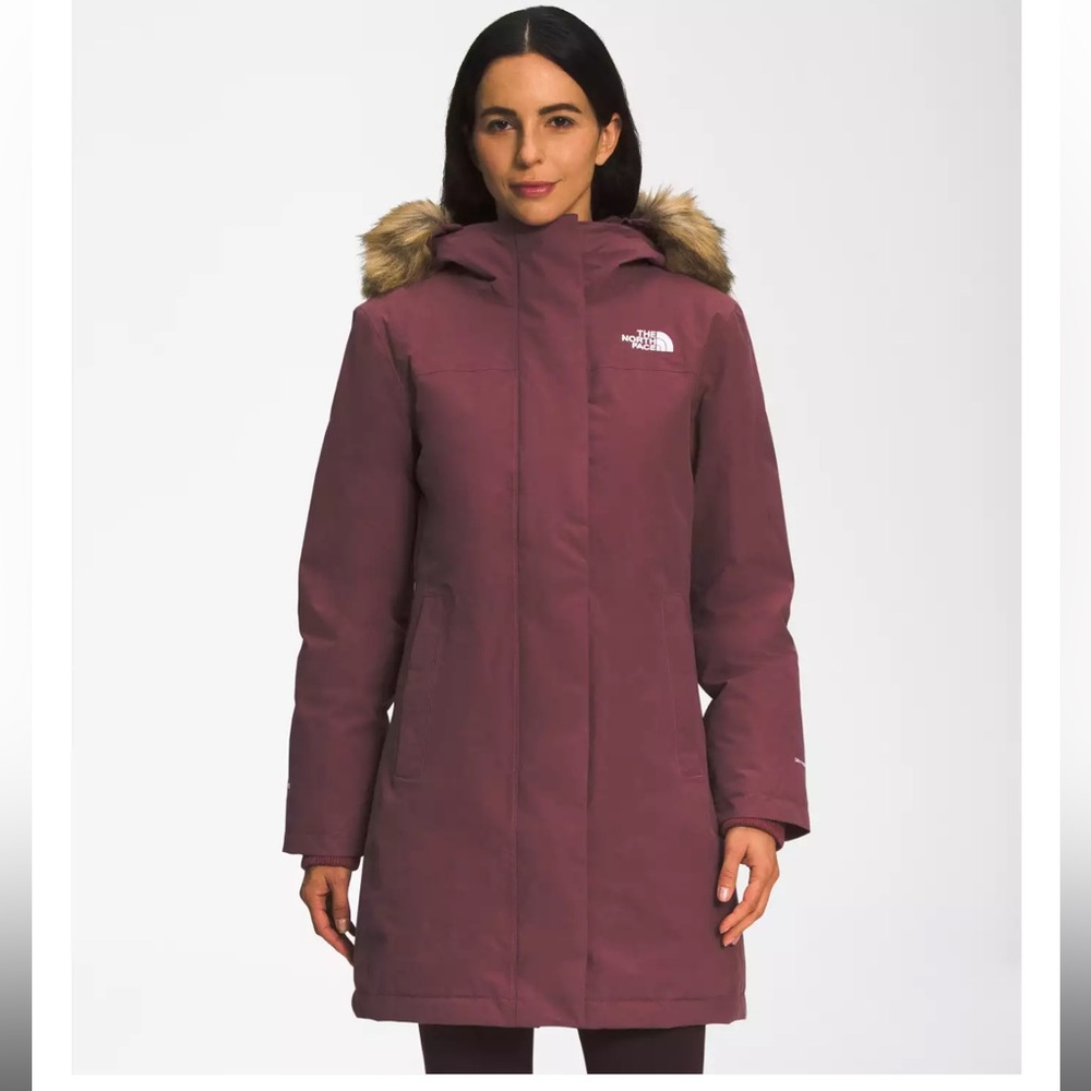 North Face Women’s Arctic Down Parka Maroon Purple, Small